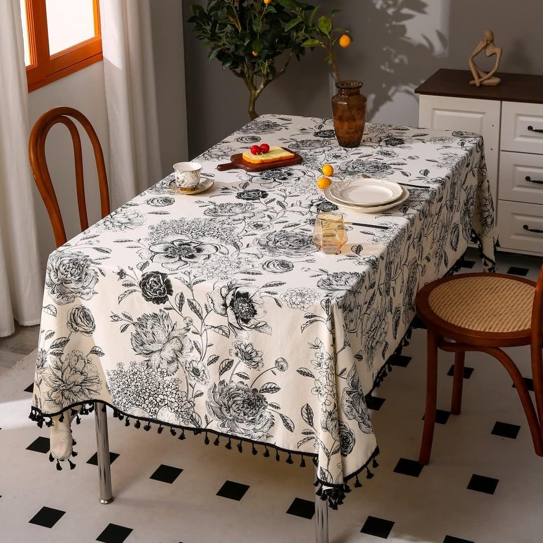 Bohemian Cotton-Linen Tablecloth with Floral Print & Tassels (Rectangular)