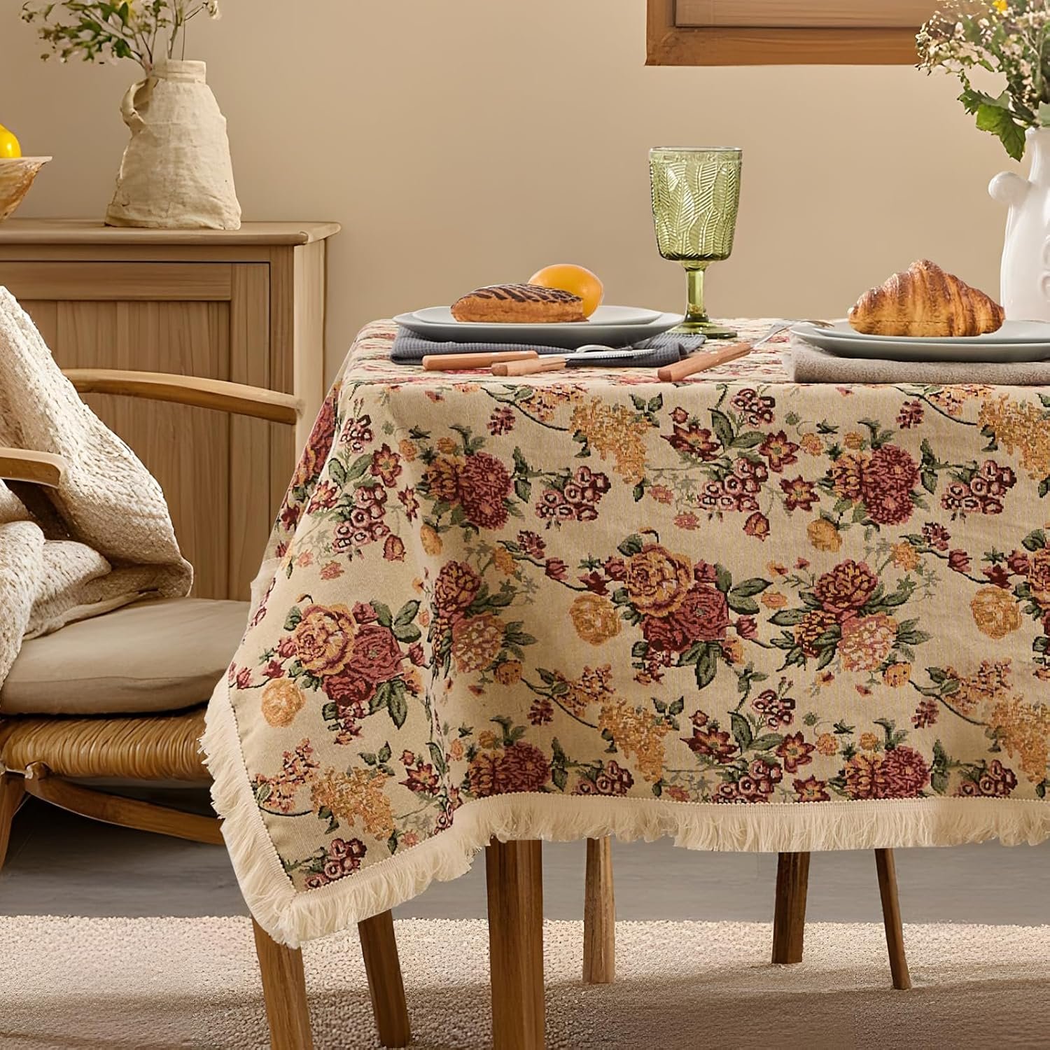 Vintage-Style Tablecloth with Floral Embroidery & Tassels