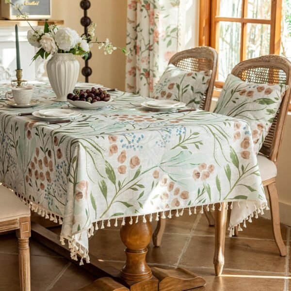 Soft, Washable Cotton-Linen Tablecloth with Floral Print (Rectangular)